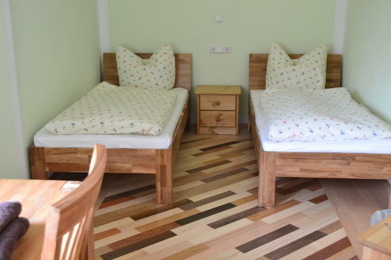 Pension - Hierzer Herborn  エクステリア 写真